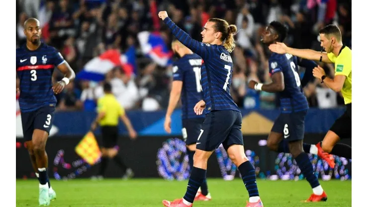 Festejo de gol de Griezmann con Francia