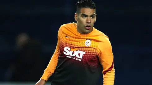 Radamel Falcao en un encuentro con Galatasaray.