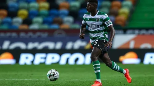 El lateral izquierdo que buscan Manchester City y PSG.