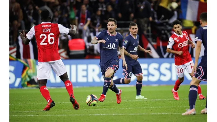 Lionel Messi concretó su ansiado debut en PSG.