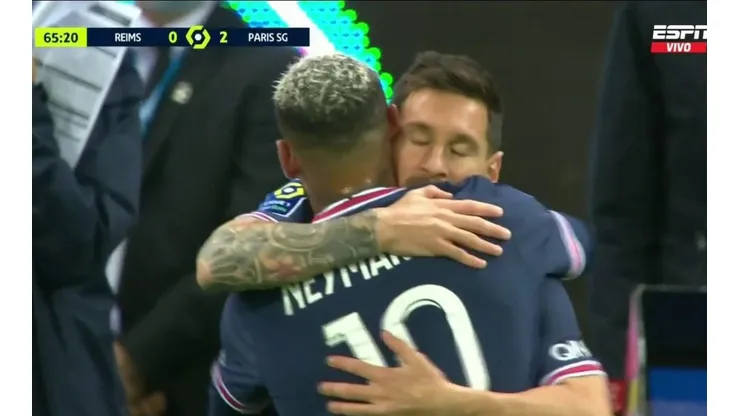 Lionel Messi debutó reemplazando a Neymar.