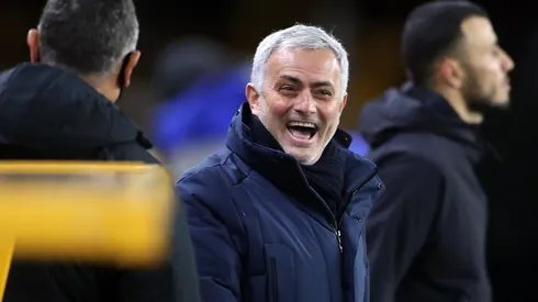 Con Mourinho, Roma ganó sus primeras dos presentaciones en la Serie A.