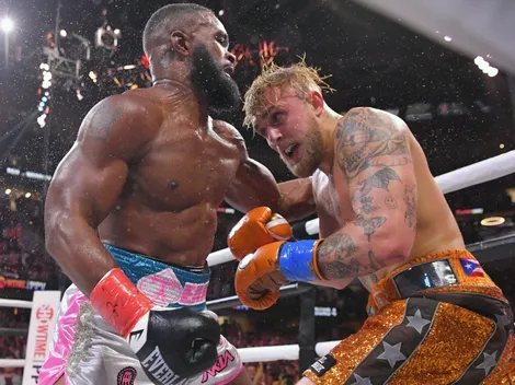 Las joyas y los llamativos shorts de Jake Paul en su victoria contra Woodley