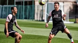 Ángel Di María y Lionel Messi en un entrenamiento del PSG.