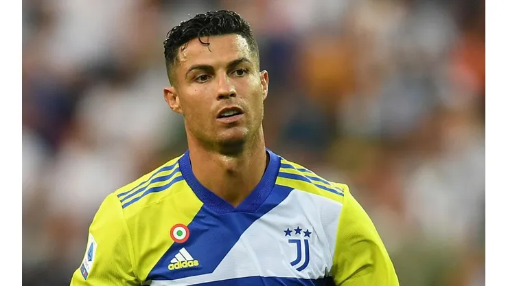 Cristiano Ronaldo deja Juventus y regresa a Manchester United.