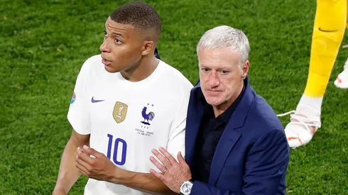 Didier Deschamps y Kylian Mbappé