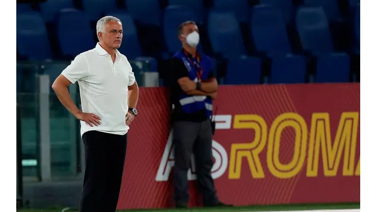 José Mourinho en dirección de la Roma.