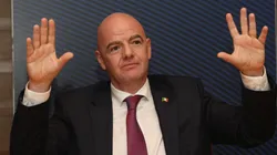Gianni Infantino trabaja para asegurar la presencia de los futbolistas sudamericano y africanos en las Eliminatorias.