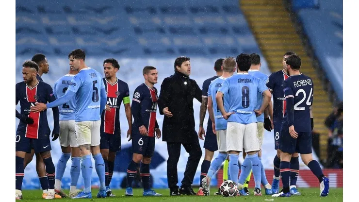 Jugadores de PSG y Manchester City.