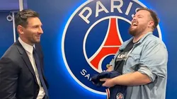 Lionel Messi e Ibai Llanos, en su presentación como nuevo jugador del PSG.