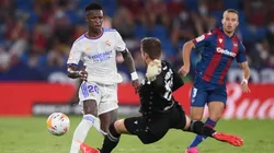 Aitor Fernández fue expulsado por esta acción ante Vinicius.