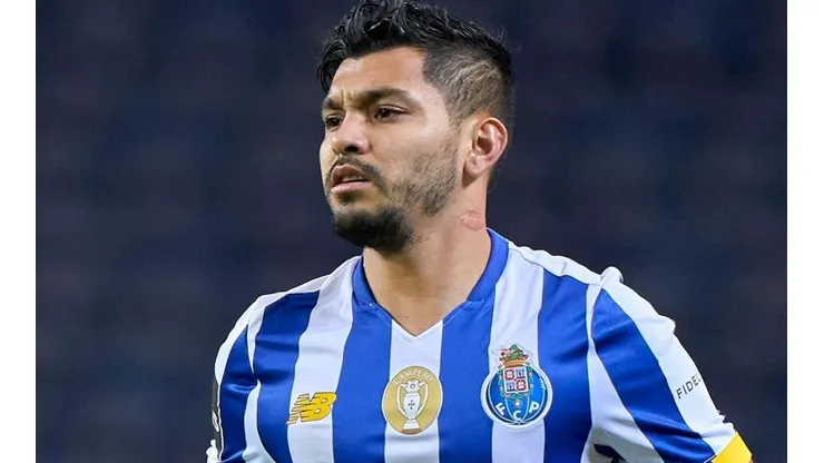 ¿Cuál será el futuro de Jesús Tecatito Corona? Mientras, Porto se mide con Marítimo (Foto: Getty Images).