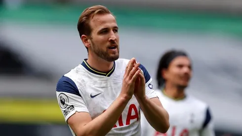 Harry Kane aguarda por el último intento de Manchester City por ficharlo.