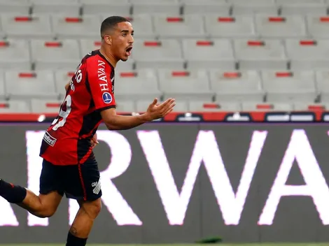 Paranaense remontó la serie ante Liga de Quito y avanzó en la Copa Sudamericana