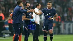 Mauricio Pochettino y Kylian Mbappé en la victoria ante Estrasburgo.