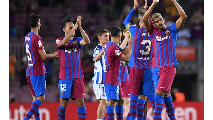 Barcelona en festejo tras primer triunfo por Liga.