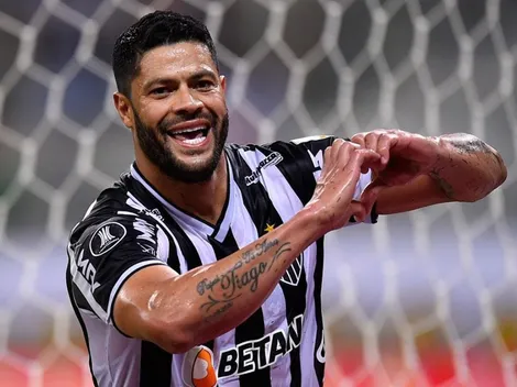 Definición de tremenda calidad: Hulk y su golazo para Mineiro ante River