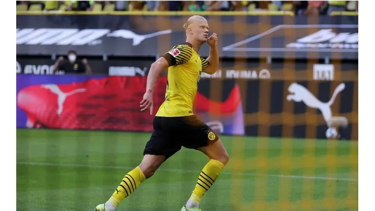 Erling Haaland inicia la Bundesliga con todo para Borussia Dortmund.