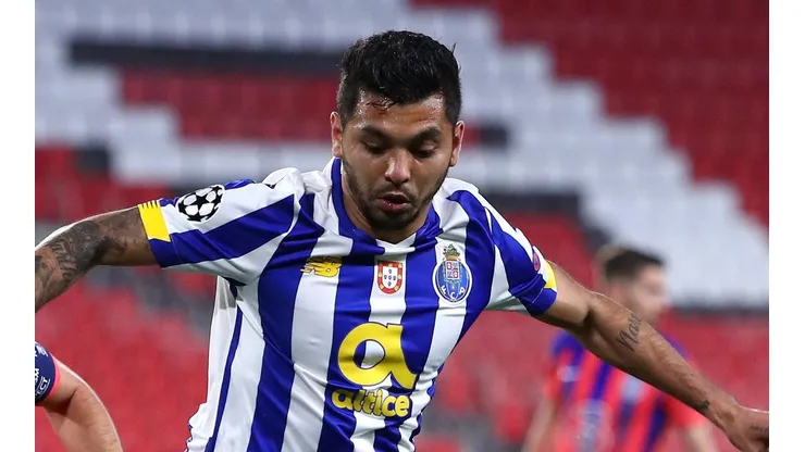 Jesús "Tecatito" Corona, listo para una nueva temporada con el Porto (Foto: Getty Images).