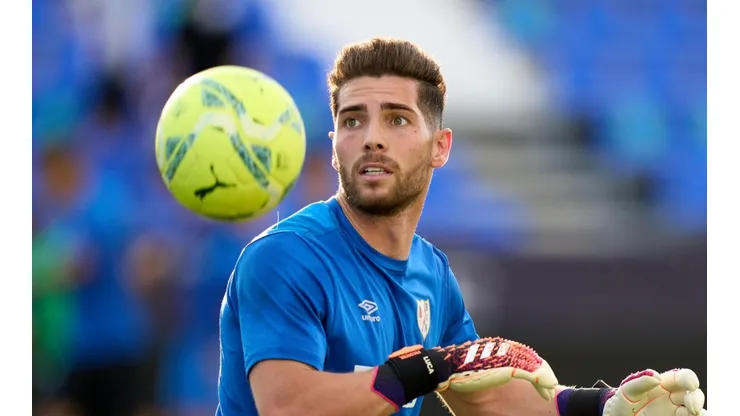Luca Zidane dejó a Rayo Vallecano con uno menos a los 15 del primer tiempo.