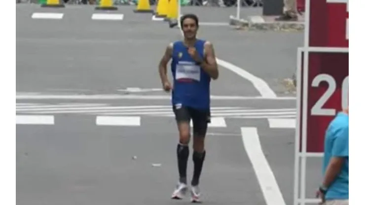 La peculiar historia del maratonista tramposo que finalizó último
