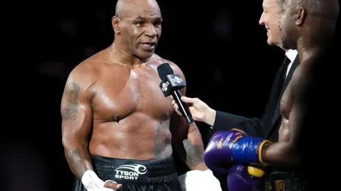 Tyson contó que su hijo quiere pelear con Logan Paul.