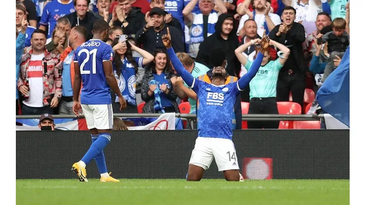 Festejo del Picante Iheanacho con Leicester.