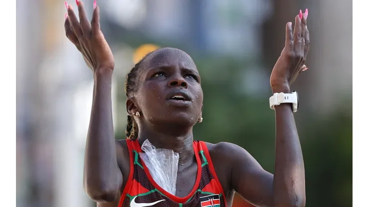 Peres Jepchirchir, medalla de oro en maratón en Tokio 2020