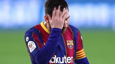 Lionel Messi lamentando acción con Barcelona.