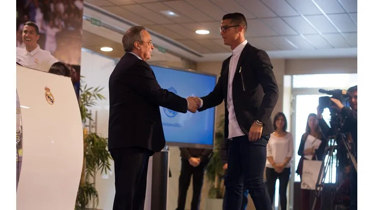 Florentino Pérez y Cristiano Ronaldo durante un acto del Real Madrid.