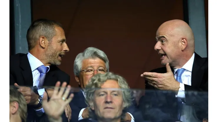 Aleksander Ceferin y Gianni Infantino, presidentes de UEFA y FIFA.