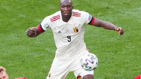 Lukaku en acción de juego con Bélgica.