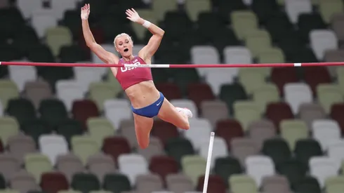 Katie Nageotte se llevó la medalla dorada en el salto con garrocha de Tokio 2020.