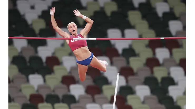 Katie Nageotte se llevó la medalla dorada en el salto con garrocha de Tokio 2020.