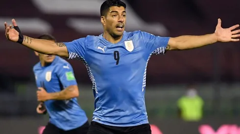 Luis Suárez durante un encuentro con Uruguay.