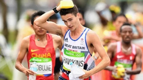 Las esponjas son tradicionales en las competencias de maratón para la hidratación.