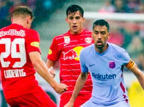 Barcelona se vio sorprendido en el último minuto y perdió 2-1 ante Salzburgo