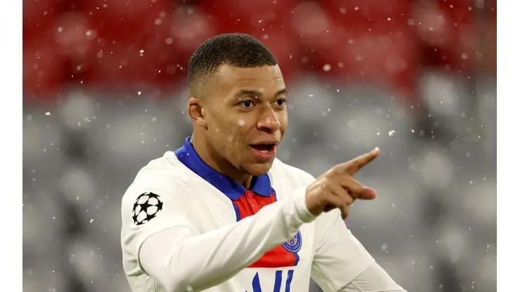 Kylian Mbappé celebrando uno de sus goles en PSG.