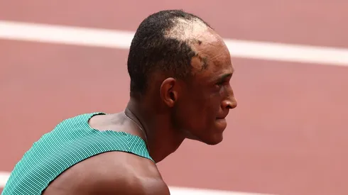 Alison Dos Santos sufrió un accidente doméstico en su infancia que le dejó cicatrices.