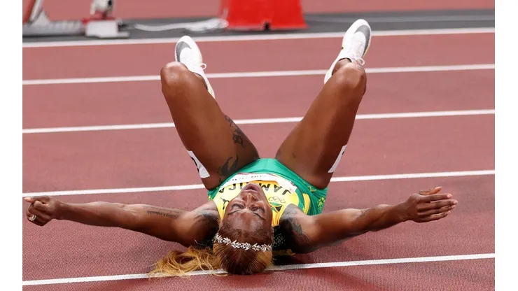Elaine Thompson retuvo el título olímpico