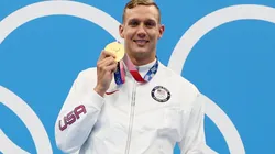 Caeleb Dressel, al ganar una nueva medalla de oro en Tokio 2020.
