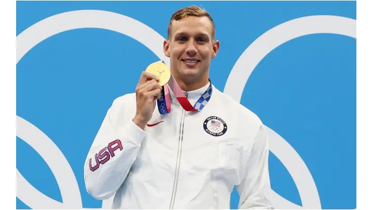Caeleb Dressel, al ganar una nueva medalla de oro en Tokio 2020.