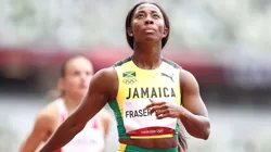 Shelly-Ann Fraser Pryce gana su serie de primera ronda en los 100 metros llanos.