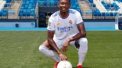 David Alaba durante su presentación en Real Madrid.