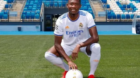 David Alaba durante su presentación en Real Madrid.