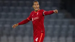 Virgil Van Dijk en su partido con Liverpool.