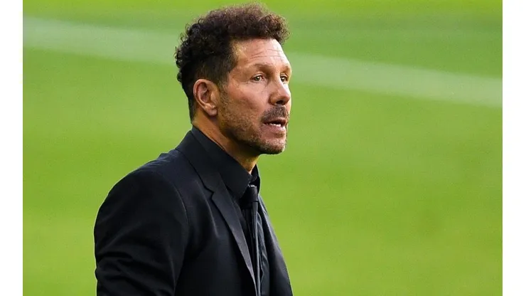 Diego Simeone durante un encuentro con Atlético de Madrid.
