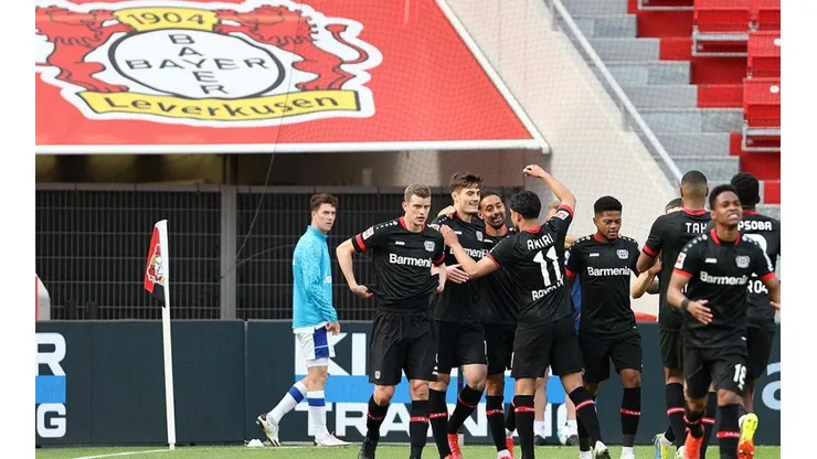 Fesstejo de gol del Bayer Leverkusen.