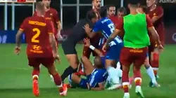 Momento del amago de bronca entre Porto y Roma.