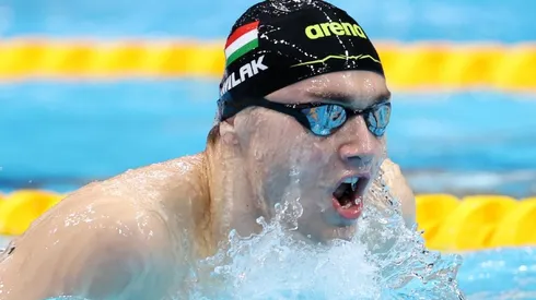 Kristof Milak, de Hungría, en los 200 mts mariposa.